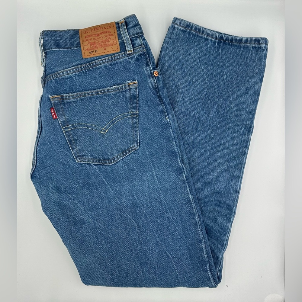 Levi’s 501 ‘81 Size 25 High Rise Vintage 80s Inspired Denim Jeans